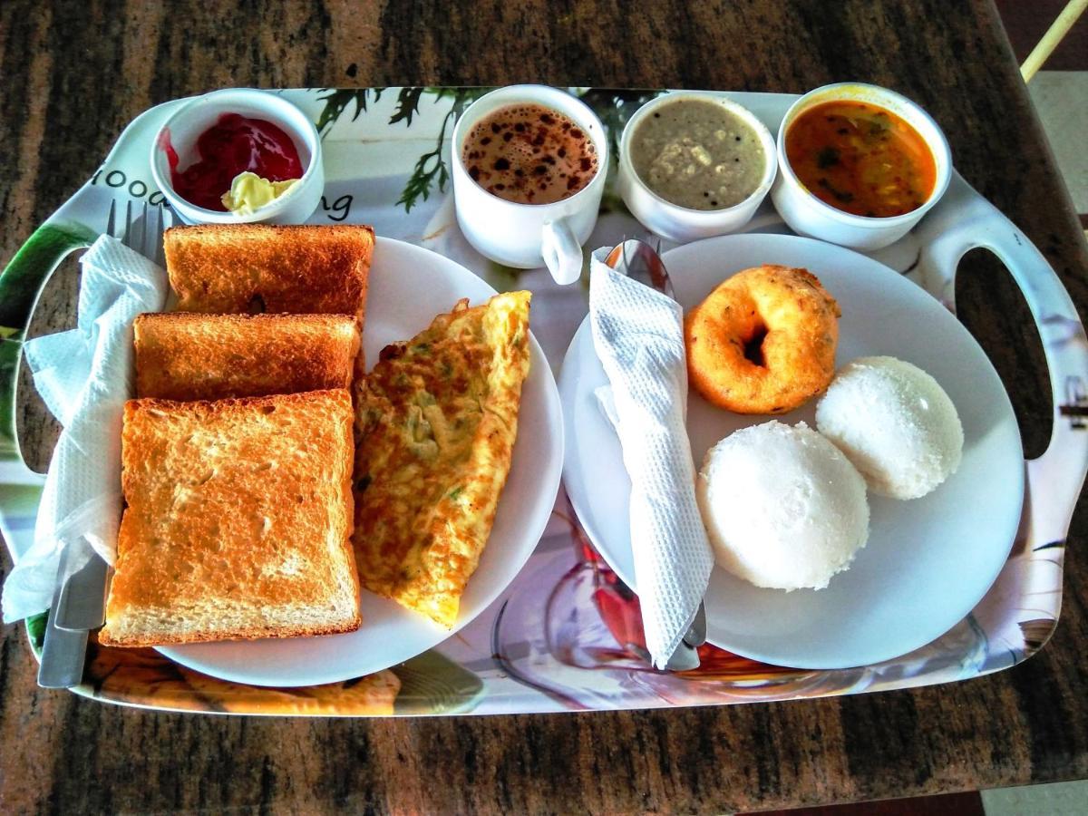 OYO 84205 Hotel Green Leaf- Kondapur Haiderabad Buitenkant foto